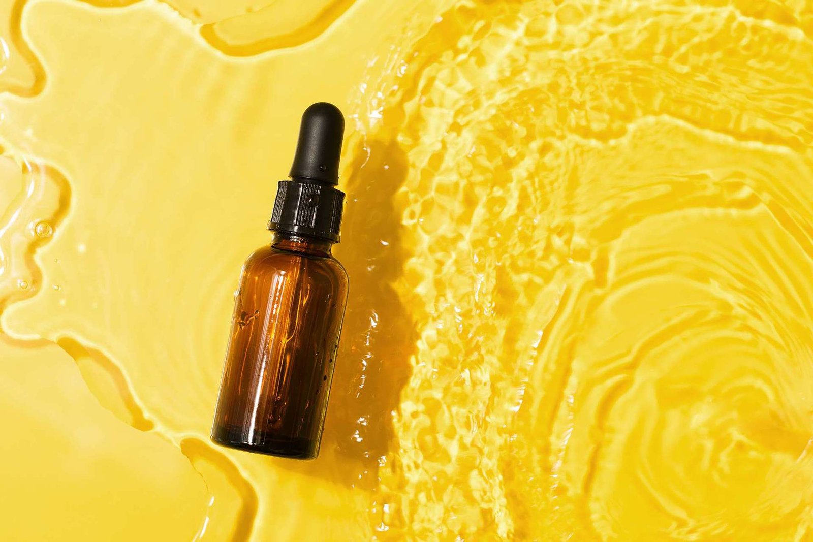 The Key to Healthy Skincare - Essential Oils and Vitamins