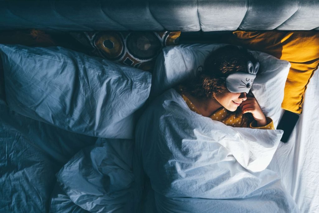 woman sleep aromatherapy